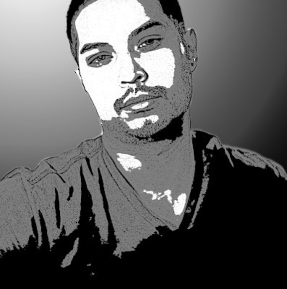 Meet your Posher, Rolando - Picture 1 of 1